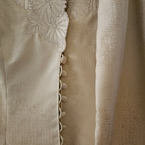 Adrianna Papell 100% Silk creme pearl shimmer Formal Special Occasion Suit 14 - Picture 14 of 16